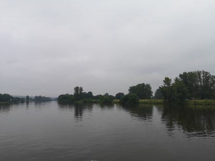 Na řece Labe.