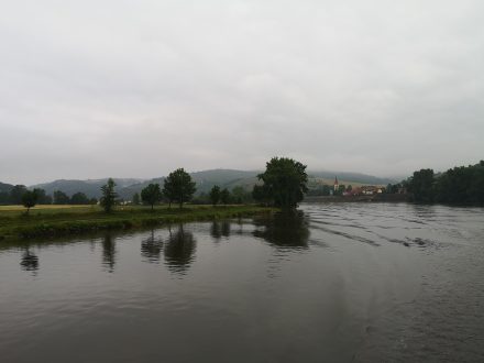 Pohled na okolní krajinu.