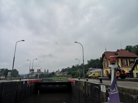 Připlouváme do přístavu Roudnice nad Labem.