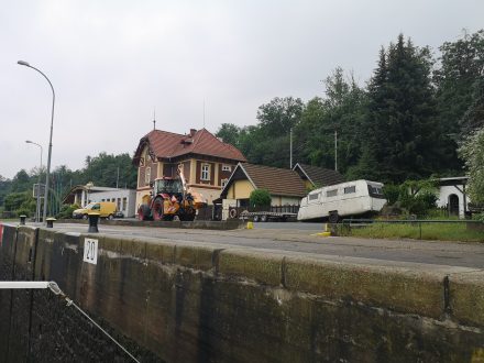 Připlouváme do přístavu Roudnice nad Labem.