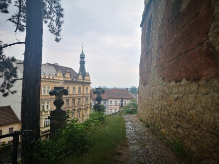 A tím skončila prohlídka románského hradu a barokního zámku. Děkujeme.